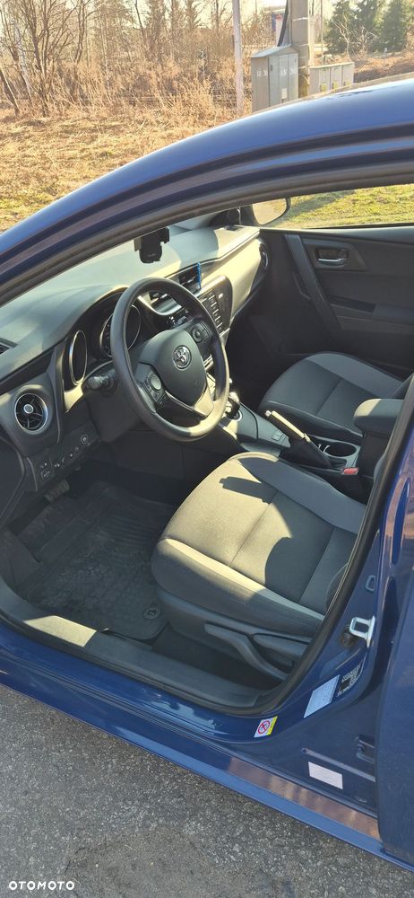 Toyota Auris Hybrid 135 Active - 8