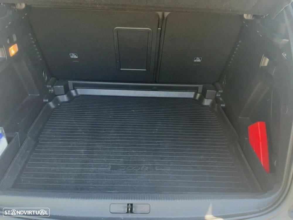 Peugeot 3008 PureTech 130 Stop & Start GPF EAT8 GT - 9