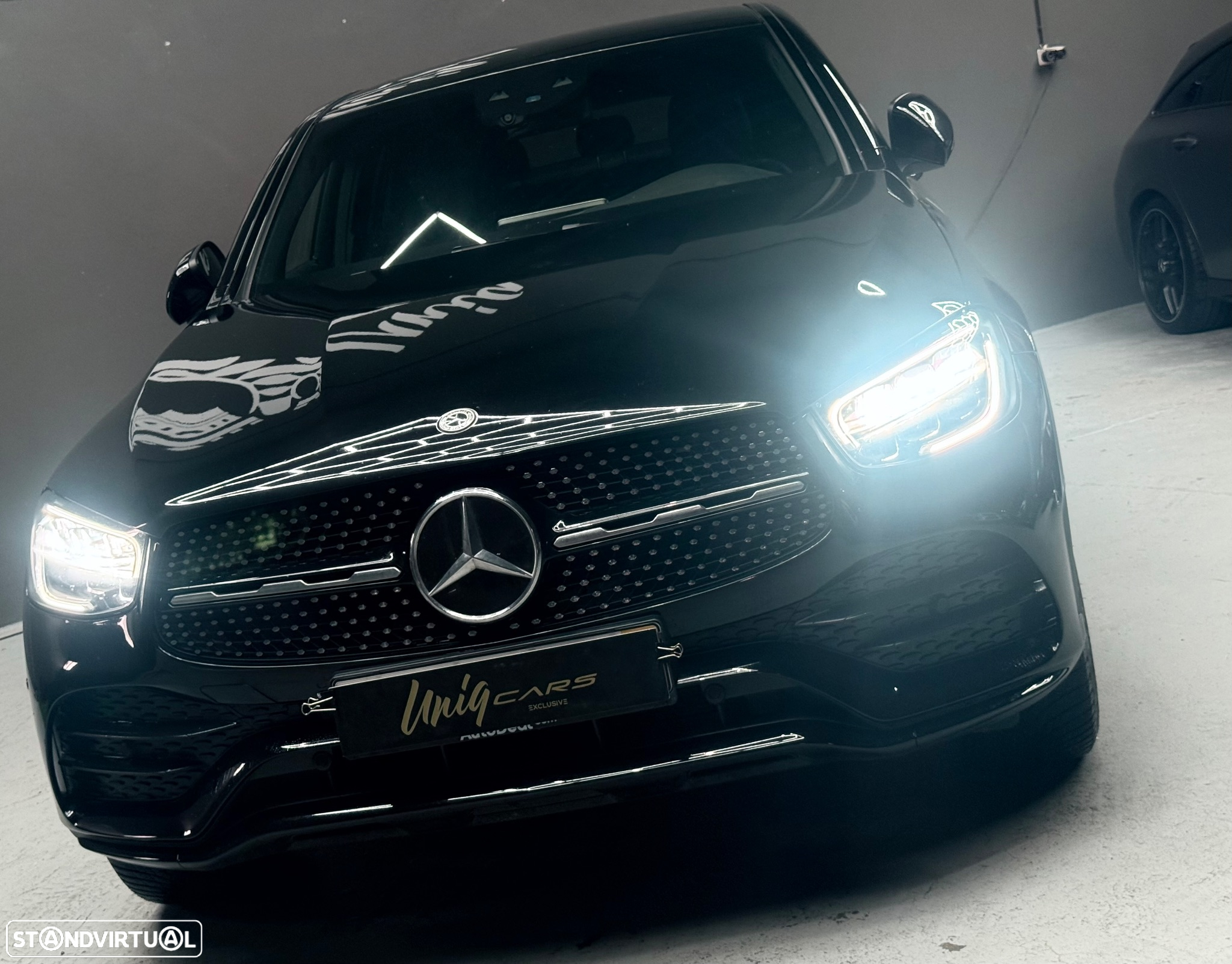 Mercedes-Benz GLC 300 Coupe de 4Matic 9G-TRONIC Edition AMG Line - 16