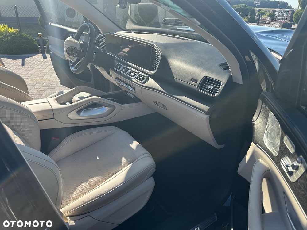 Mercedes-Benz GLE - 38