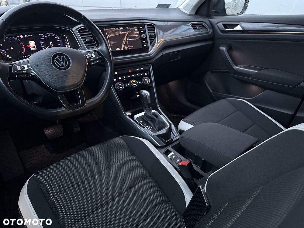 Volkswagen T-Roc - 7