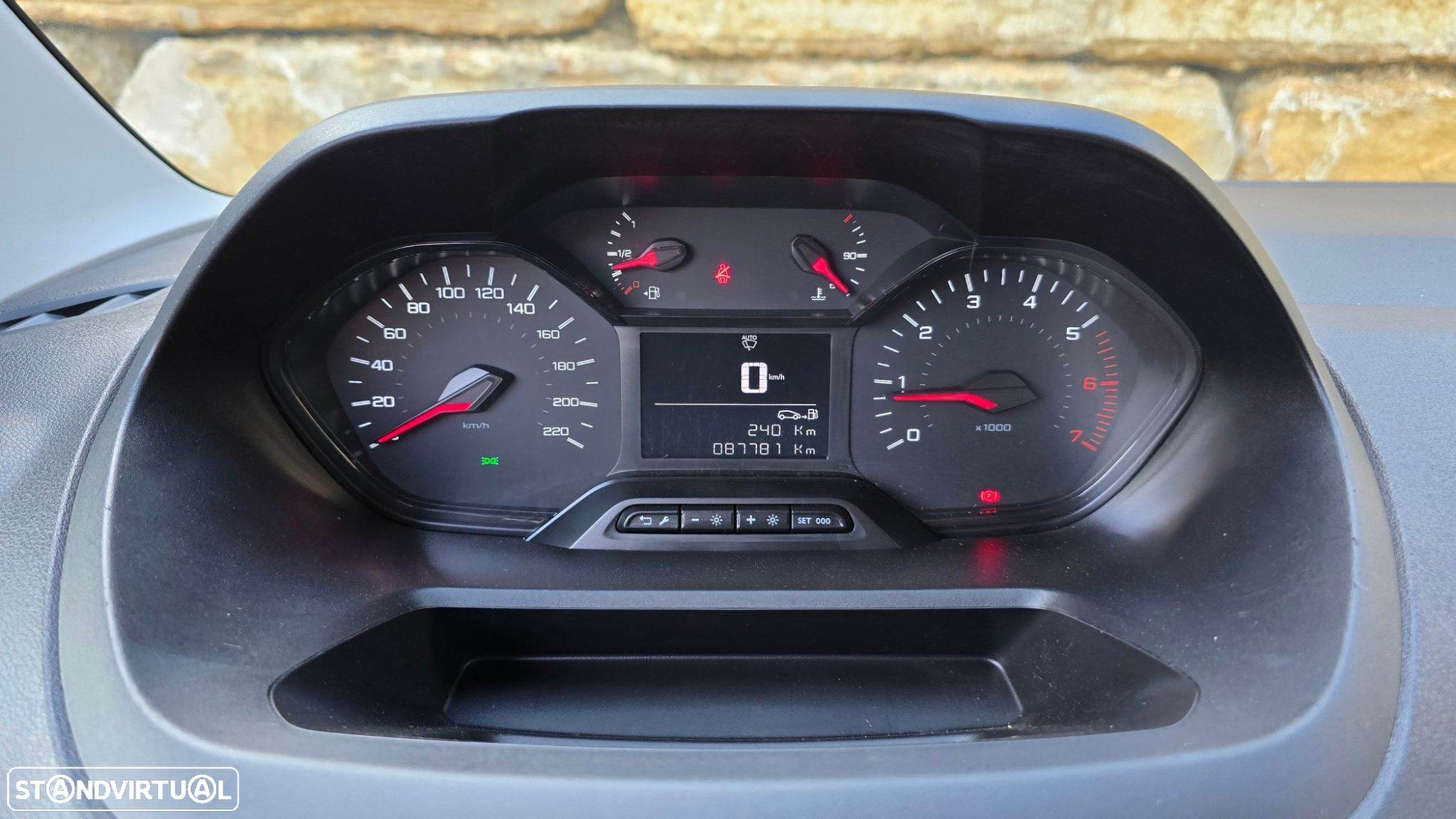 Peugeot Partner 1.5 BlueHDi Premium Standard - 18