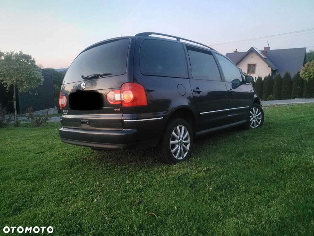 Volkswagen Sharan - 4