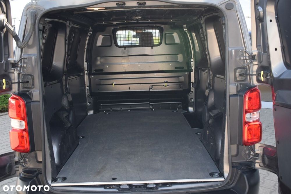 Toyota PROACE - 16