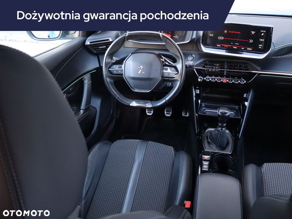 Peugeot 2008 - 9