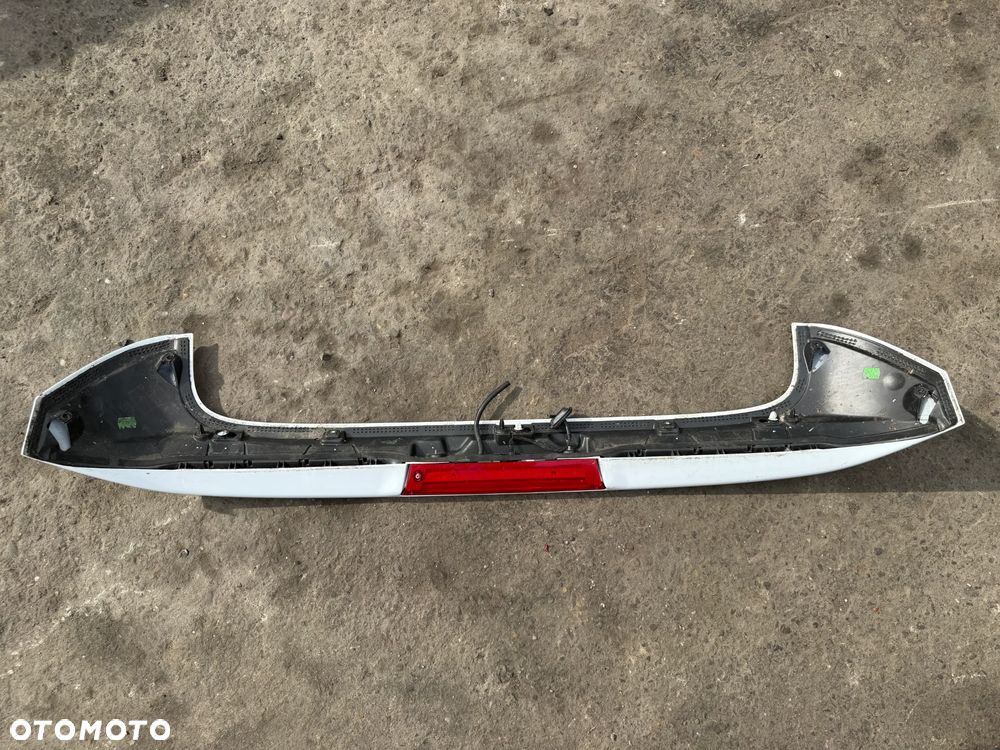 Spoiler lotka klapy bagażnika Ford Fiesta MK7 8A61-A44210-B - 4