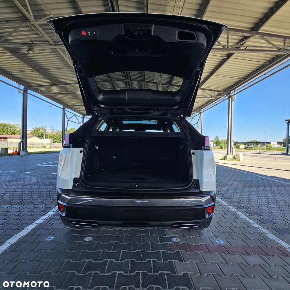 Peugeot 3008 1.6 PureTech GT S&S EAT8 - 13