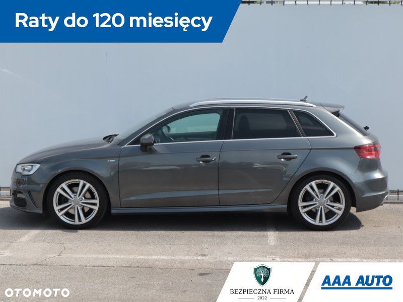 Audi A3 Sportback - 4