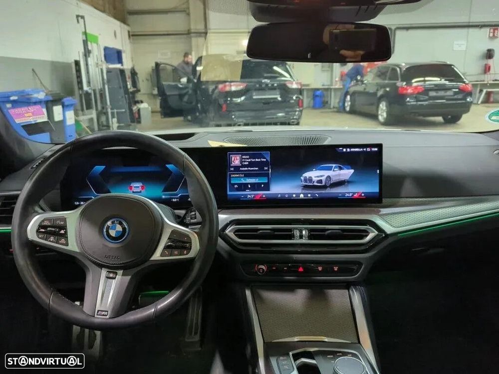 BMW i4 eDrive40 Pack Desportivo M - 8