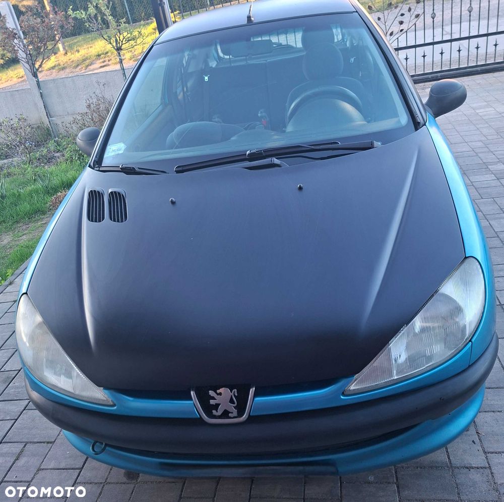 Peugeot 206 - 3