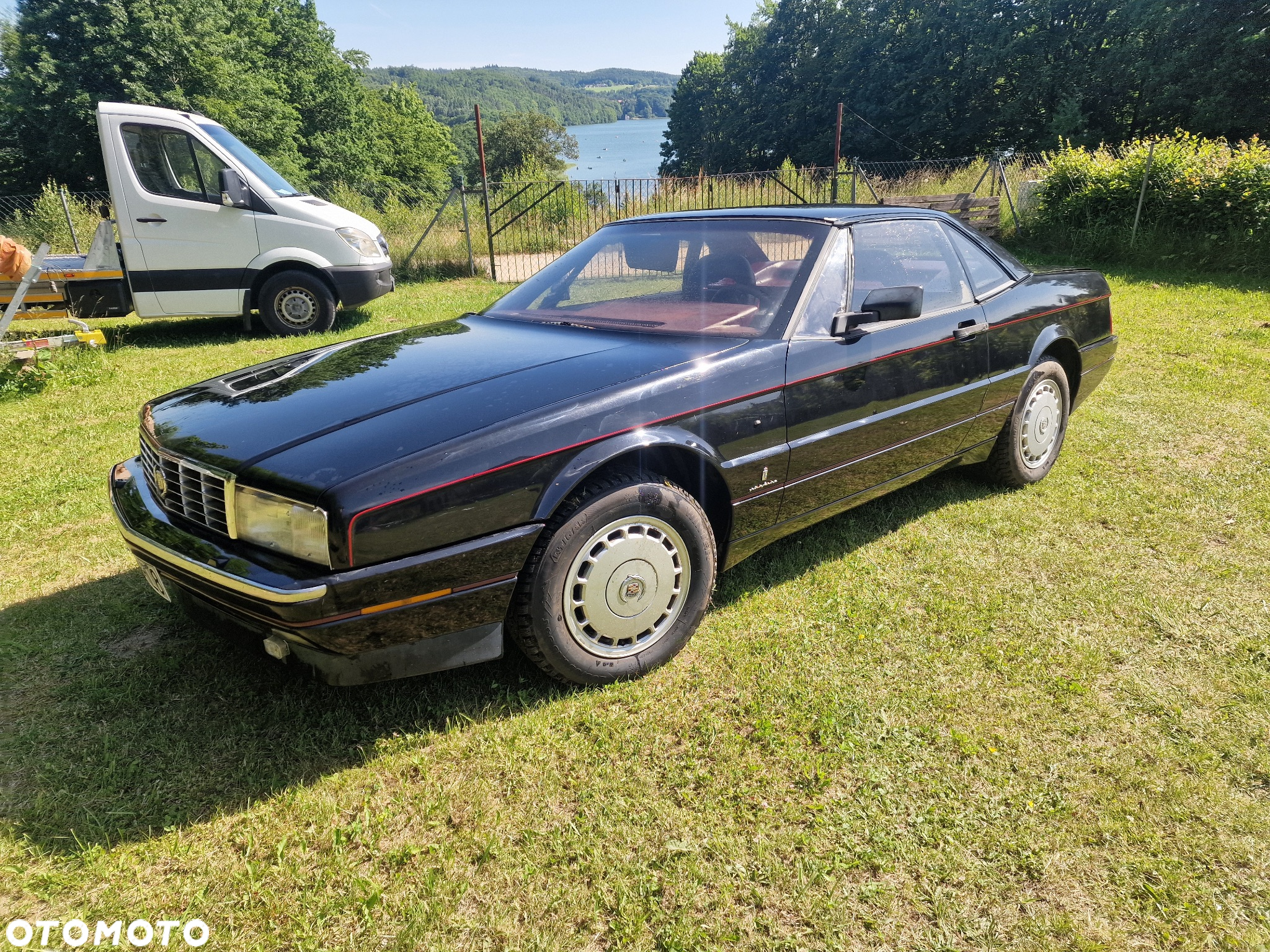 Cadillac Allante - 5