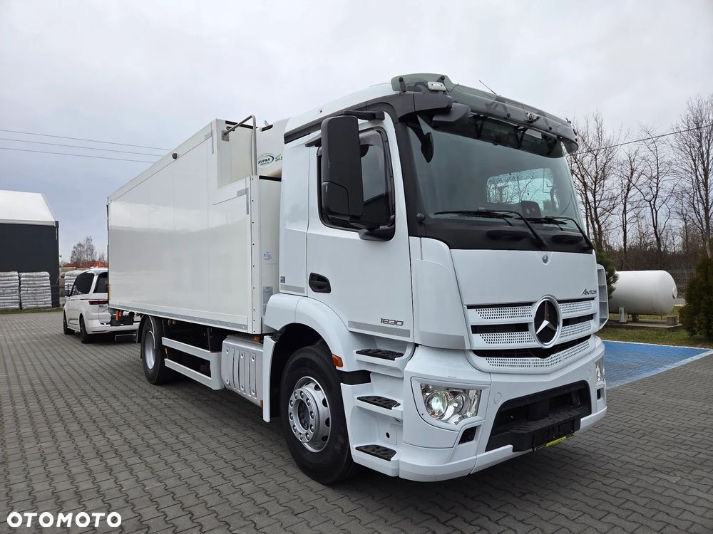 Mercedes-Benz Antos atego actros 1830 - 1