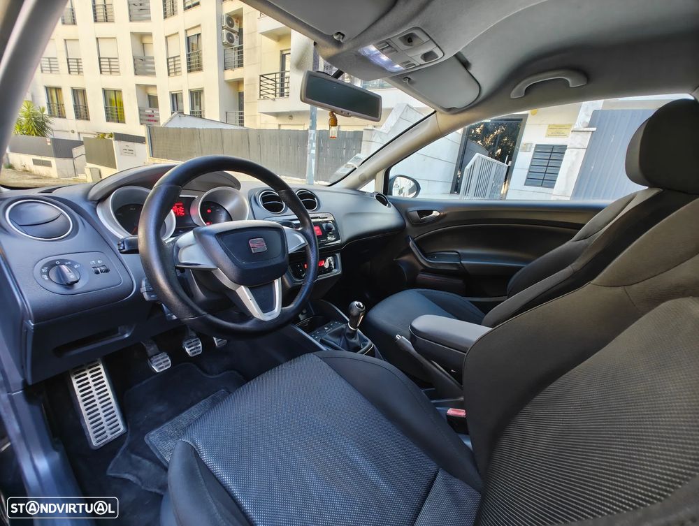 SEAT Ibiza 1.9 TDI Sport DPF - 17