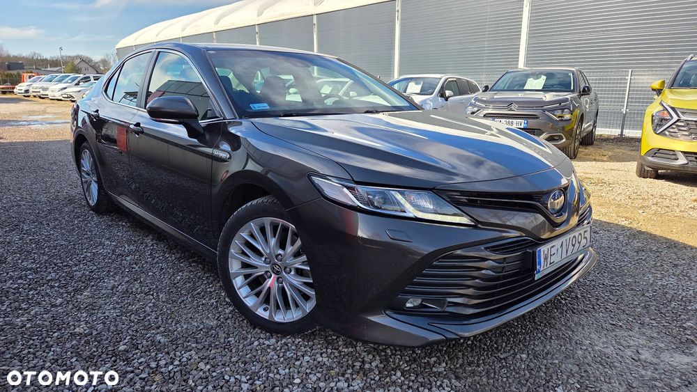 Toyota Camry 2.5 Hybrid Executive CVT - 3