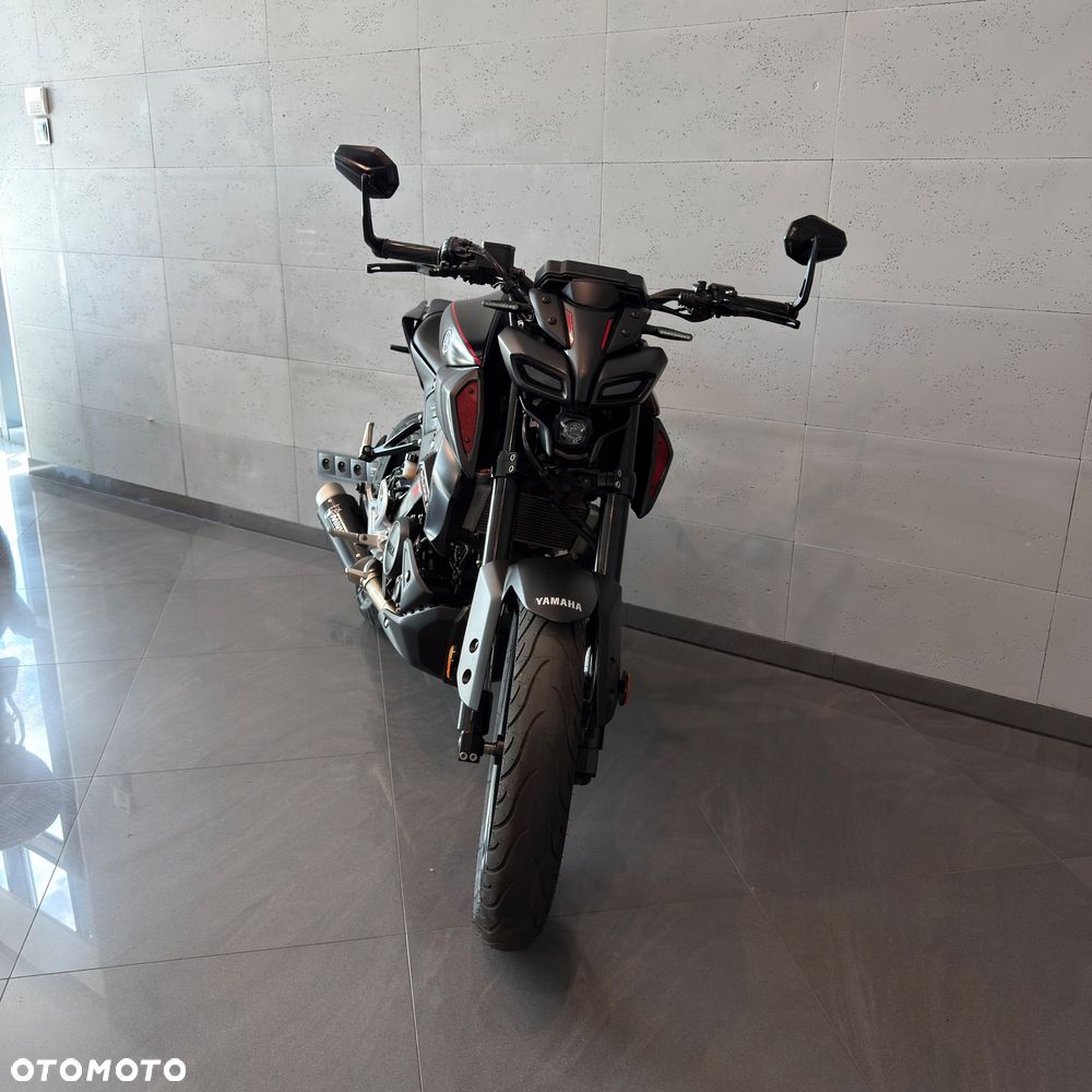 Yamaha MT - 4