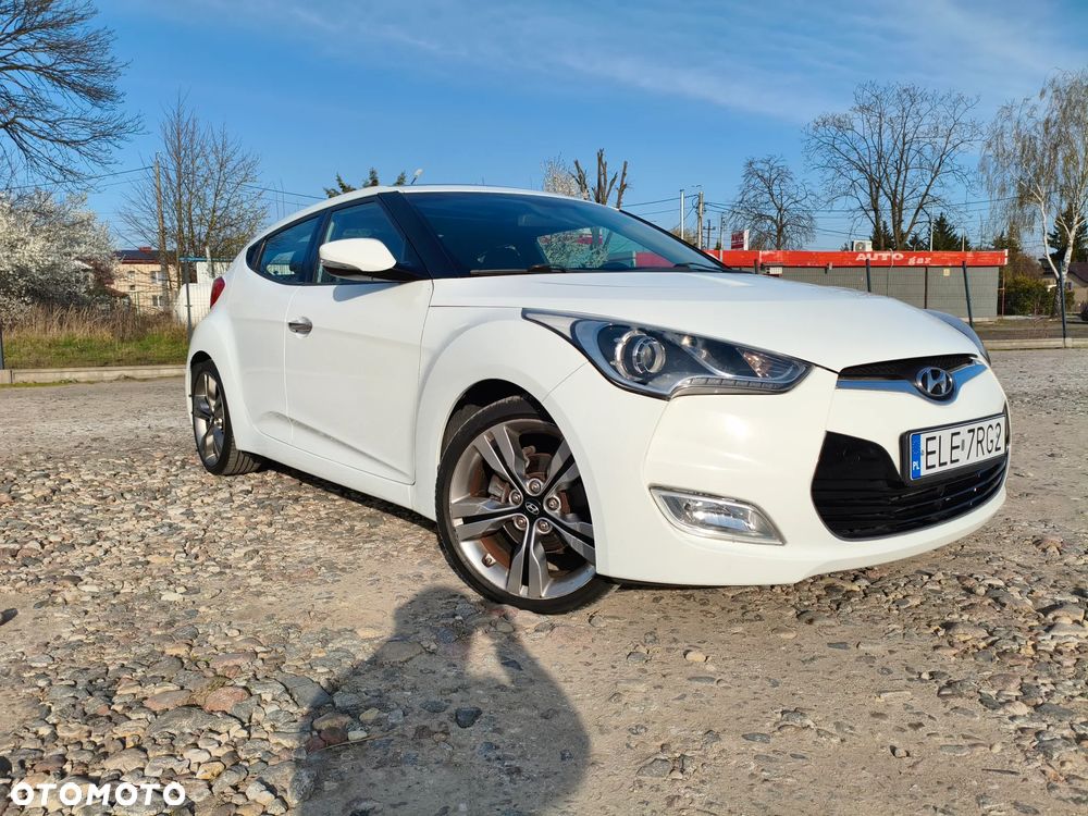 Hyundai Veloster 1.6 Premium - 1