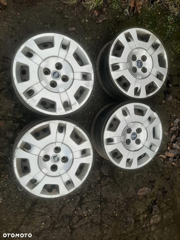 Kolpaki Fiat 15" 51718117 Oryginalne