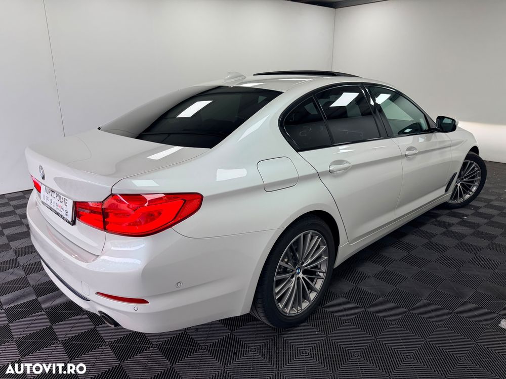 BMW Seria 5 525d Aut. Sport Line - 3