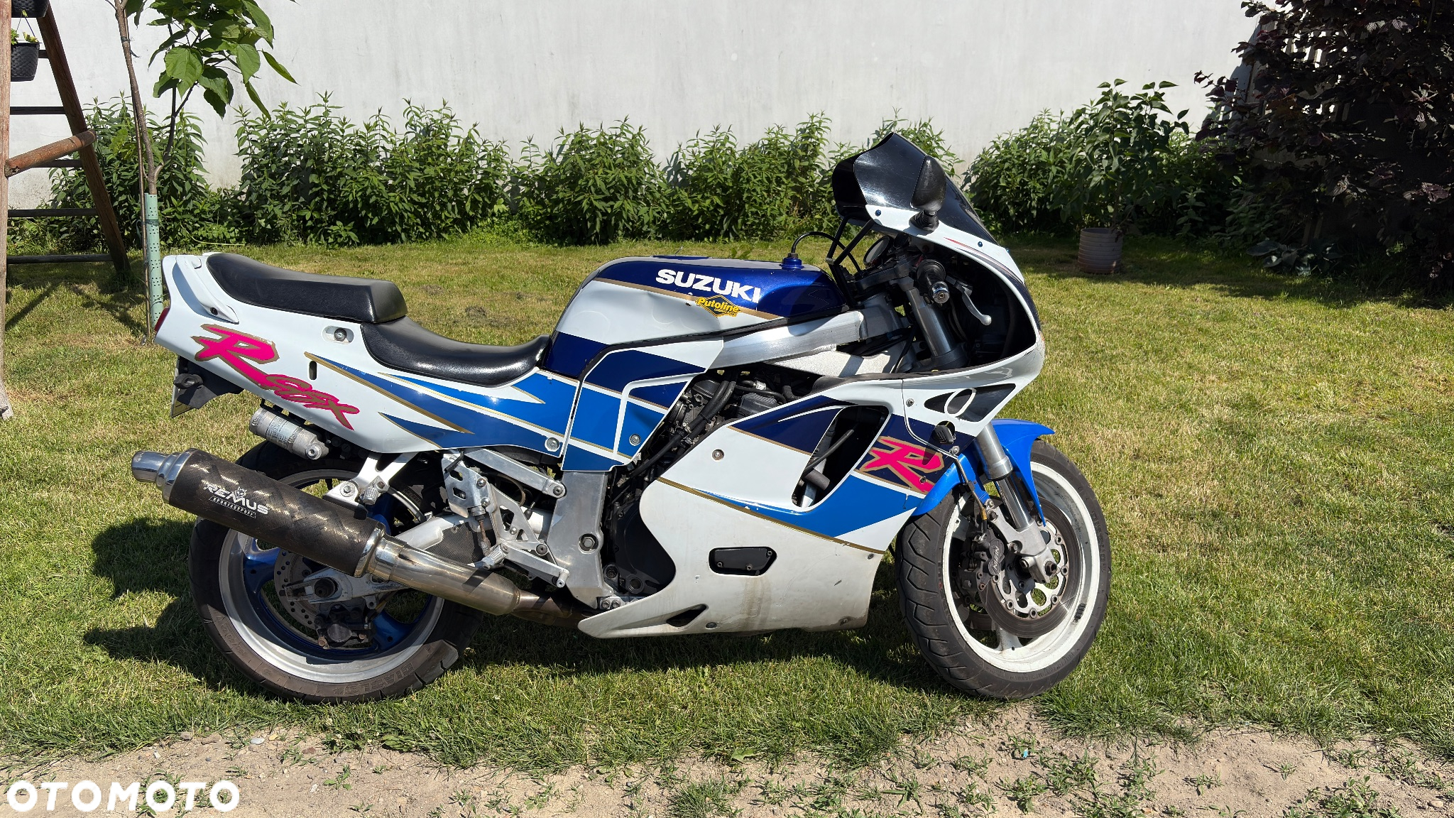 Suzuki GSX-R - 2
