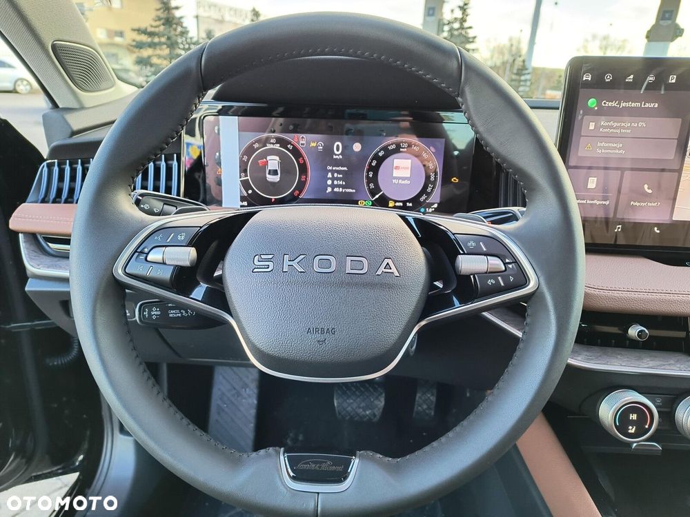 Skoda Superb 2.0 TDI SCR 4x4 L&K DSG - 29