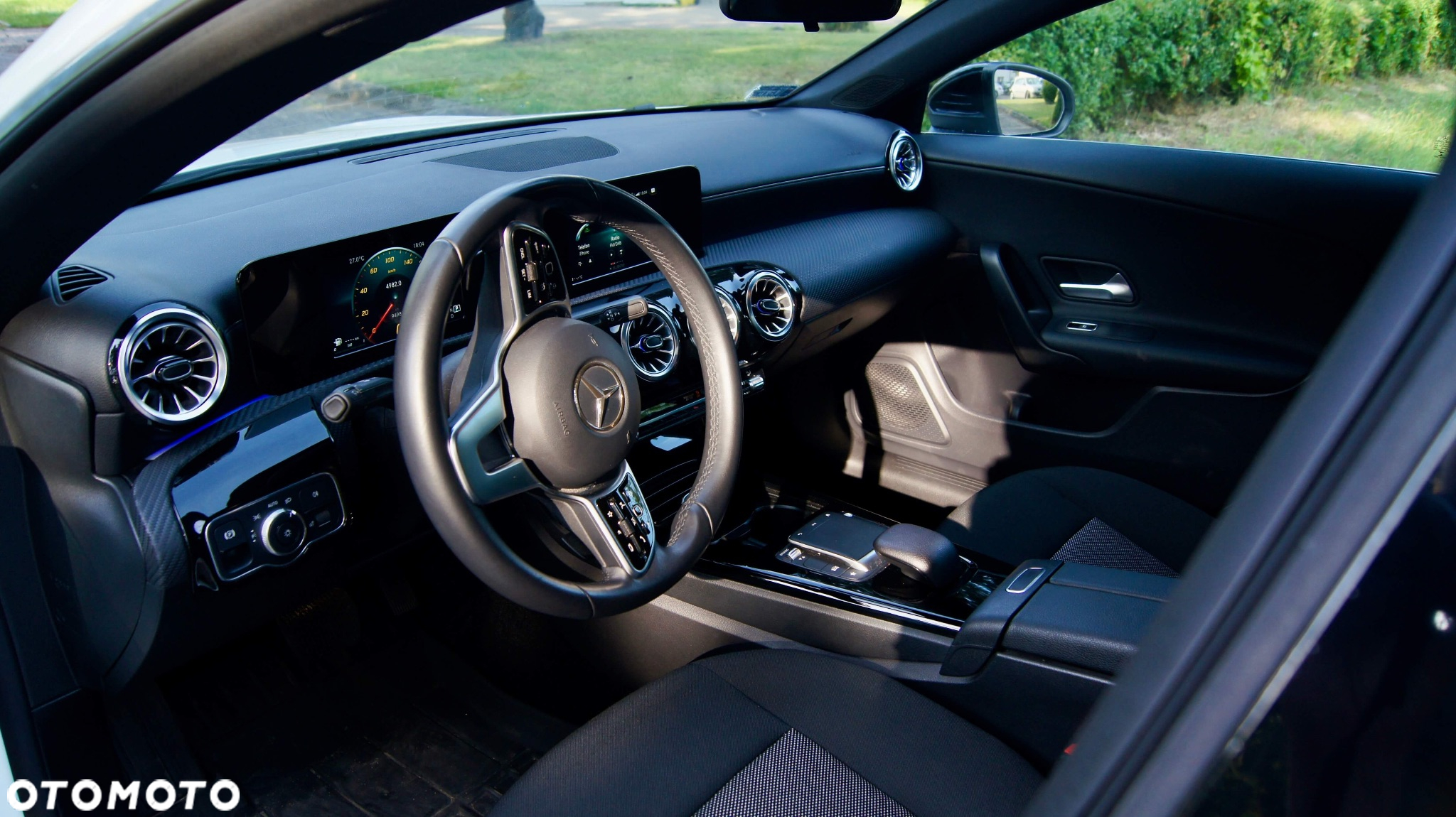 Mercedes-Benz CLA 180 7G-DCT - 9