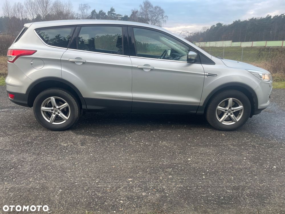 Ford Kuga - 5