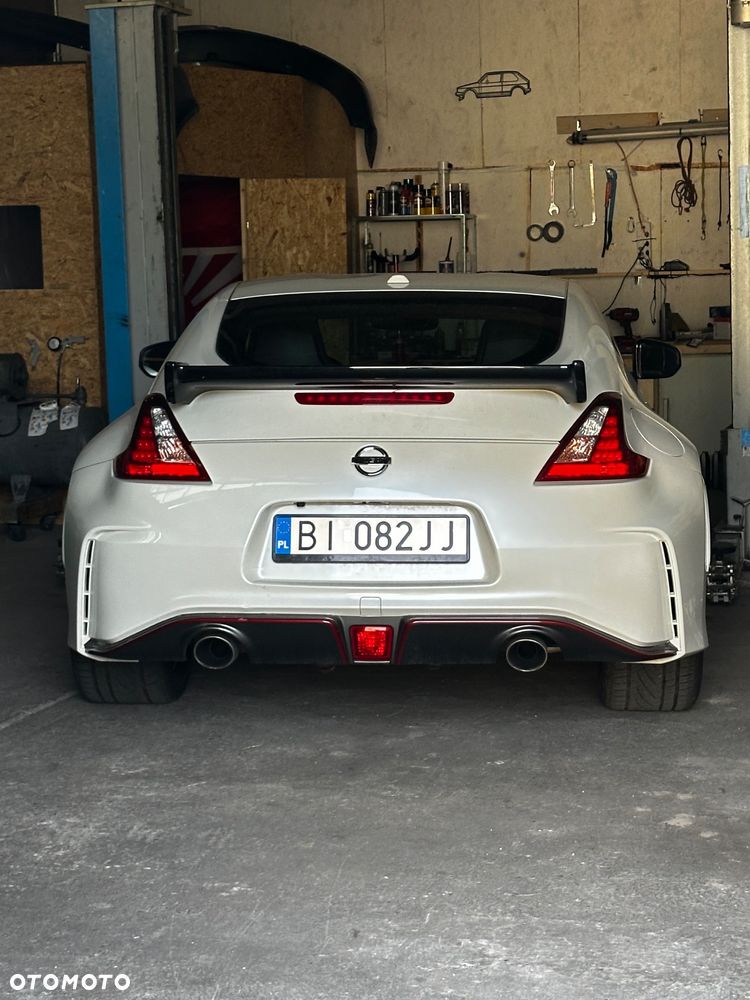 Nissan 370 Z - 3