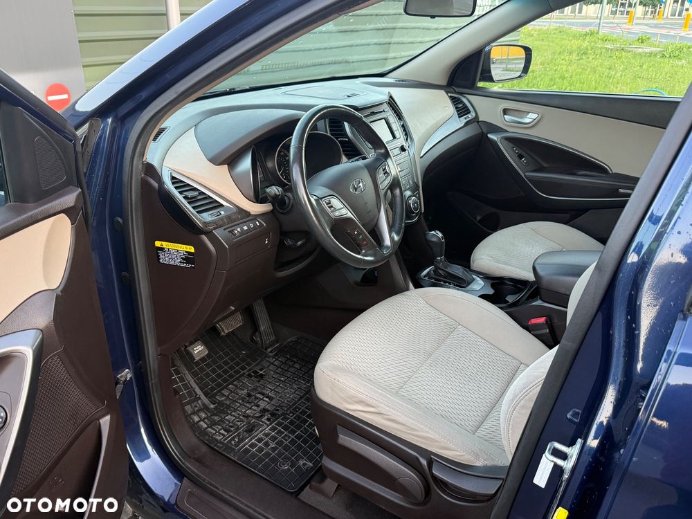 Hyundai Santa Fe 2.4 Sport Utility - 18