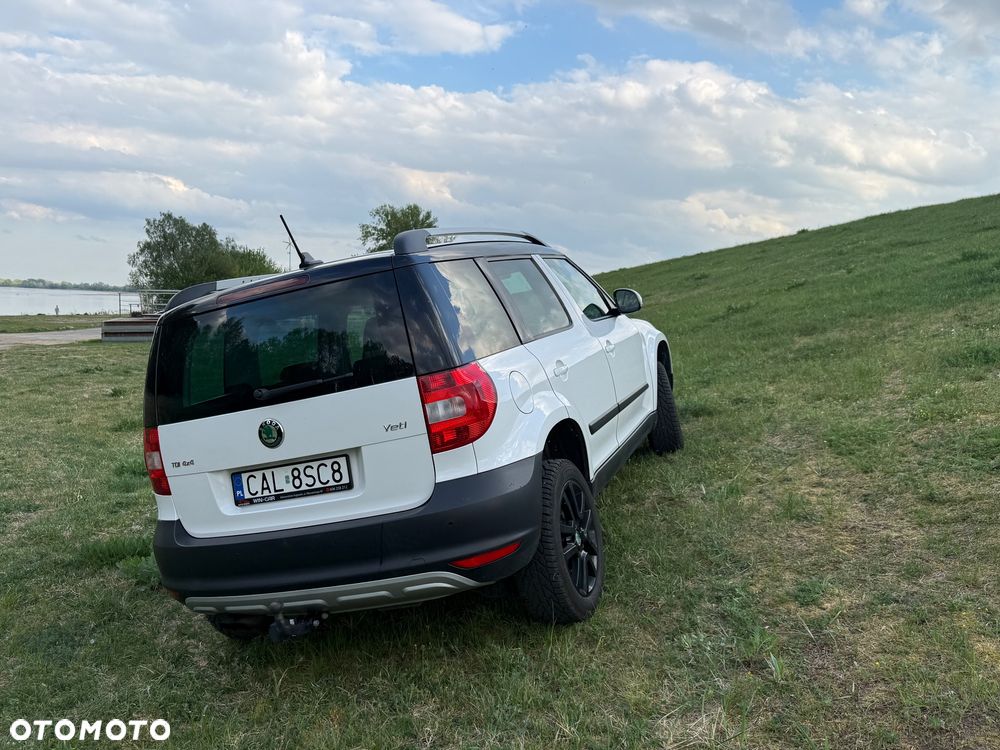 Skoda Yeti 2.0 TDI DSG 4x4 Elegance PLUS EDITION - 4