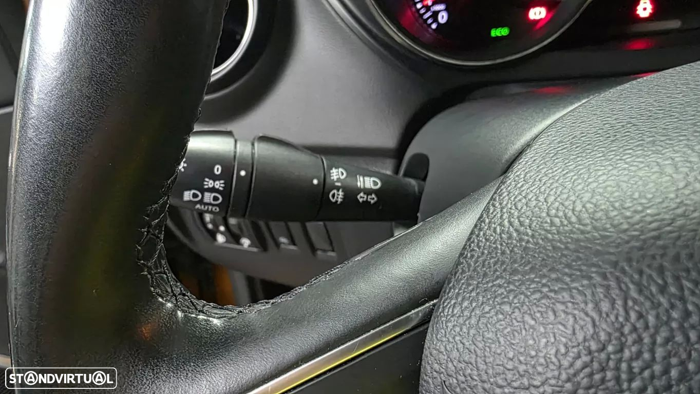 Renault Captur 0.9 TCE Exclusive XMOD - 9