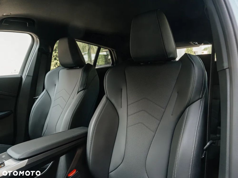 BMW X2 sDrive20i - 13
