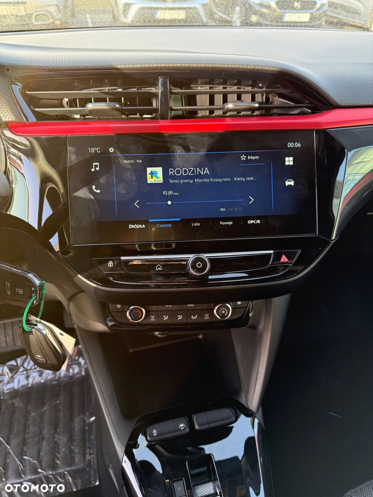 Opel Corsa 1.2 T mHEV GS eDCT - 11