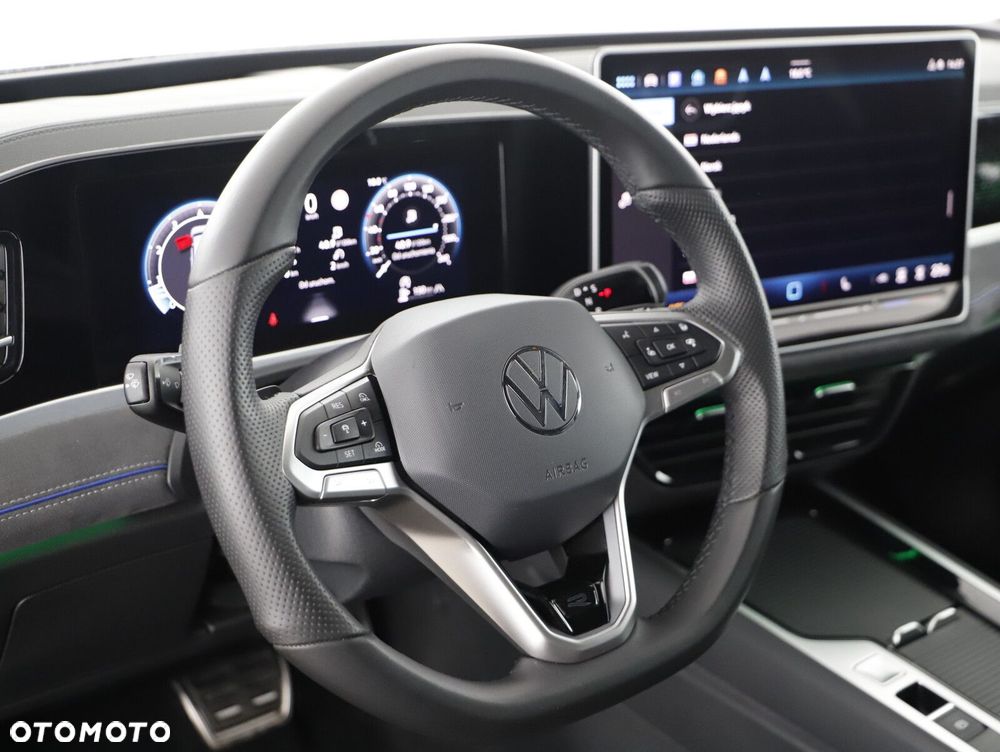 Volkswagen Passat - 14