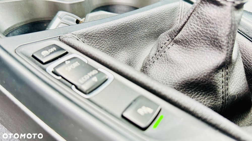 BMW Seria 1 114d - 22