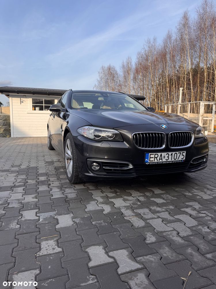 BMW Seria 5 525d Luxury Line - 1
