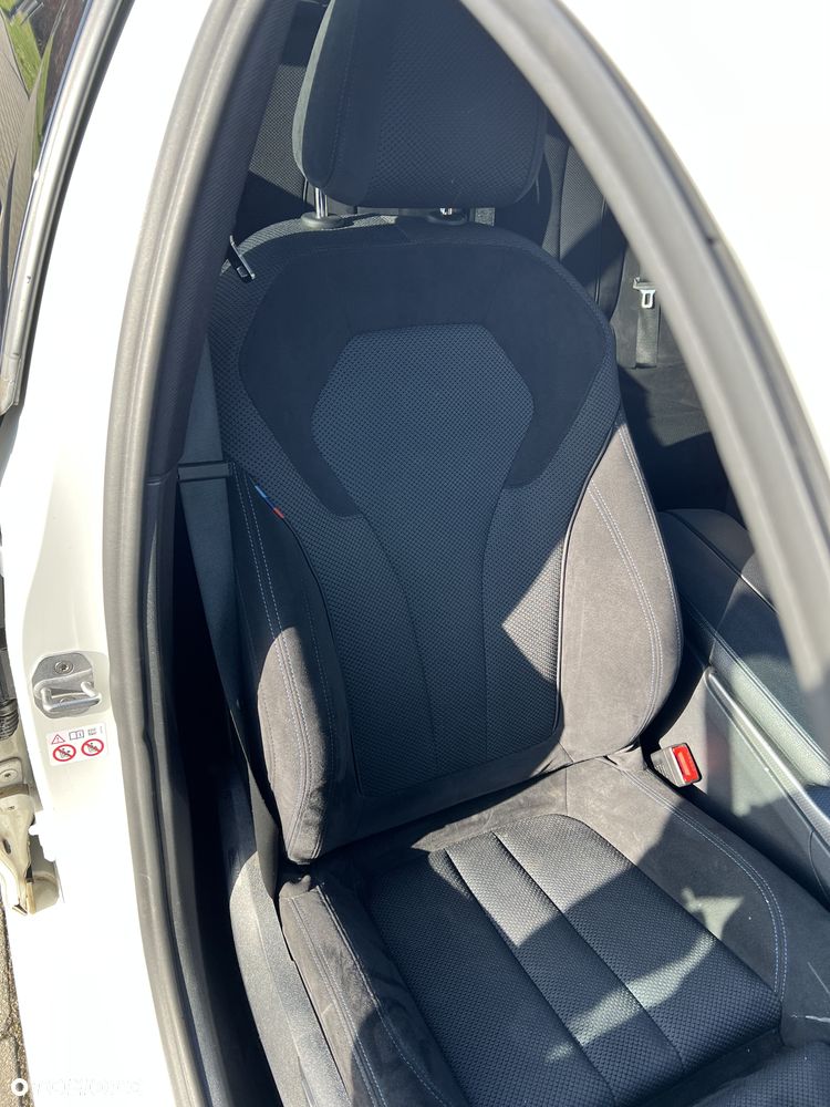 BMW Seria 5 520d M Sport - 27