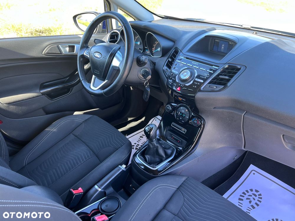 Ford Fiesta 1.25 Titanium EU5 - 24