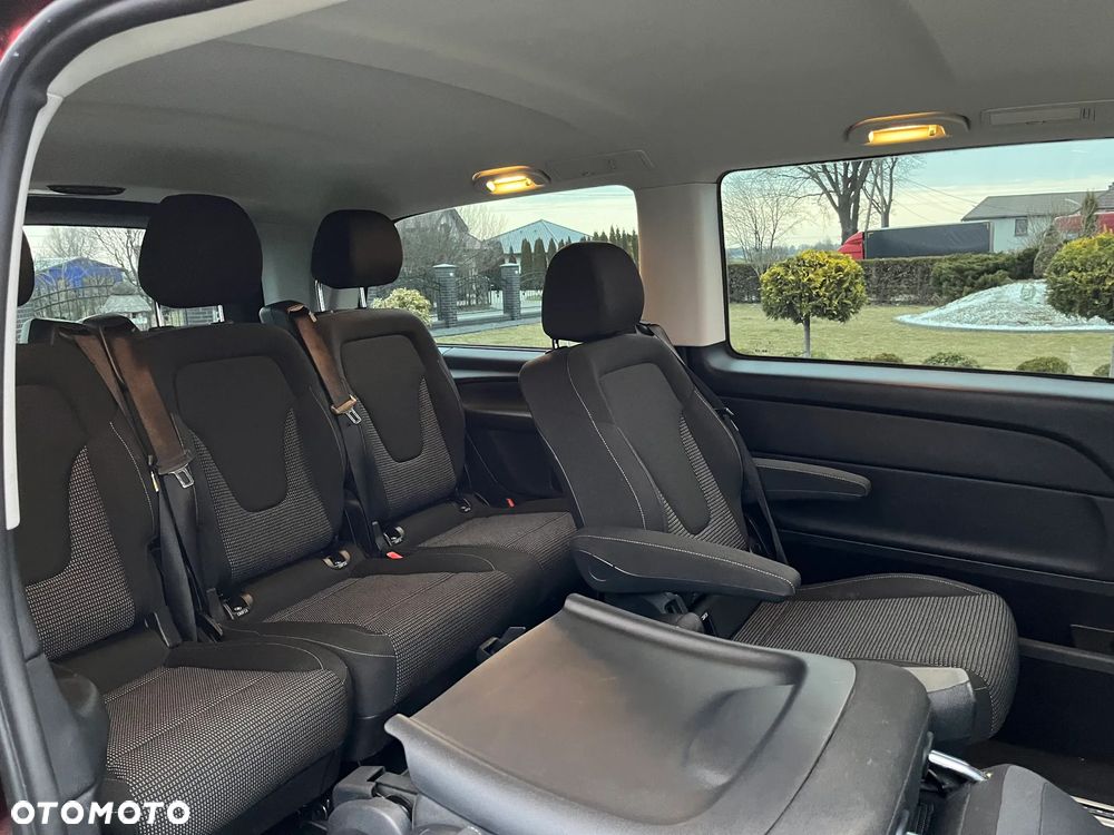 Mercedes-Benz Klasa V - 22