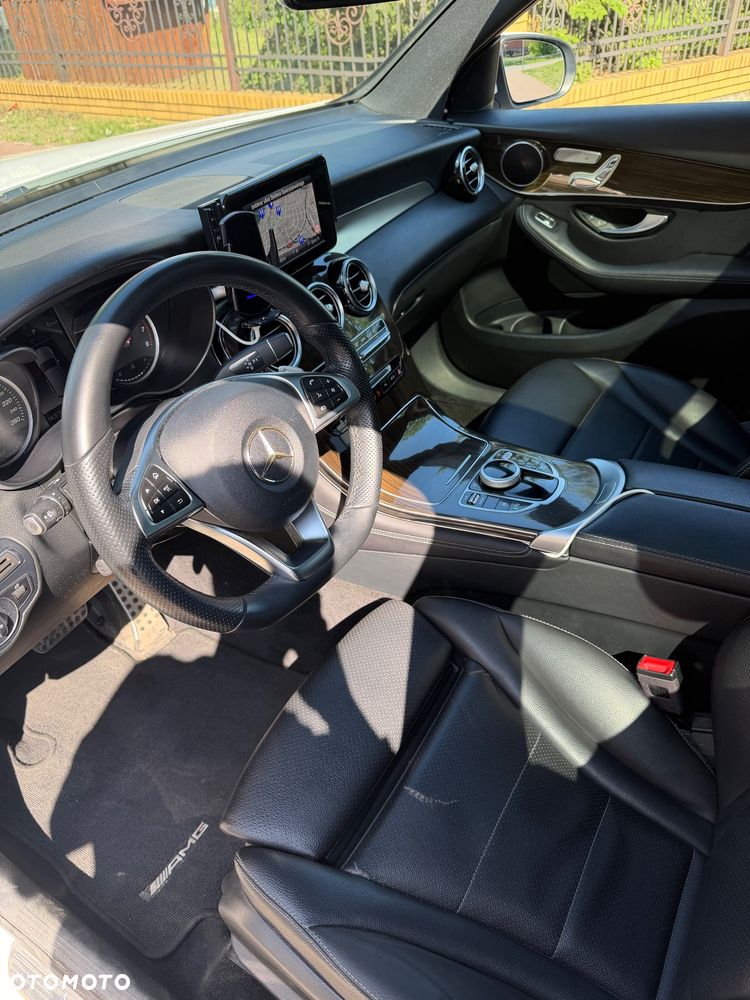 Mercedes-Benz GLC 300 4-Matic - 11