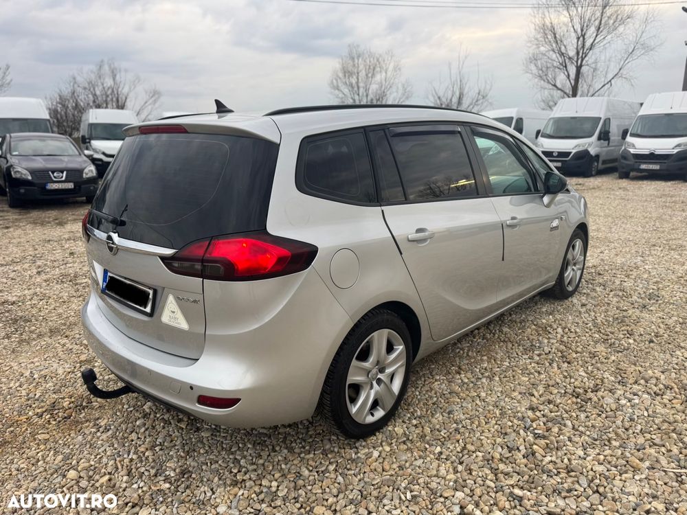 Opel Zafira - 4