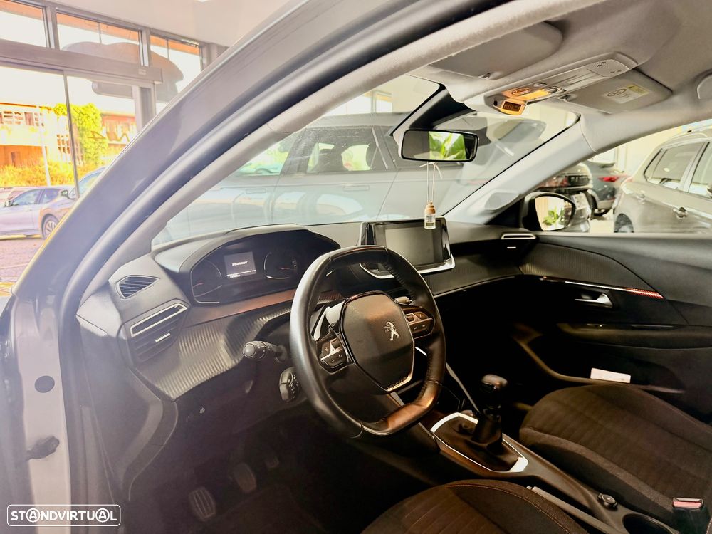 Peugeot 208 1.2 PureTech Active - 24