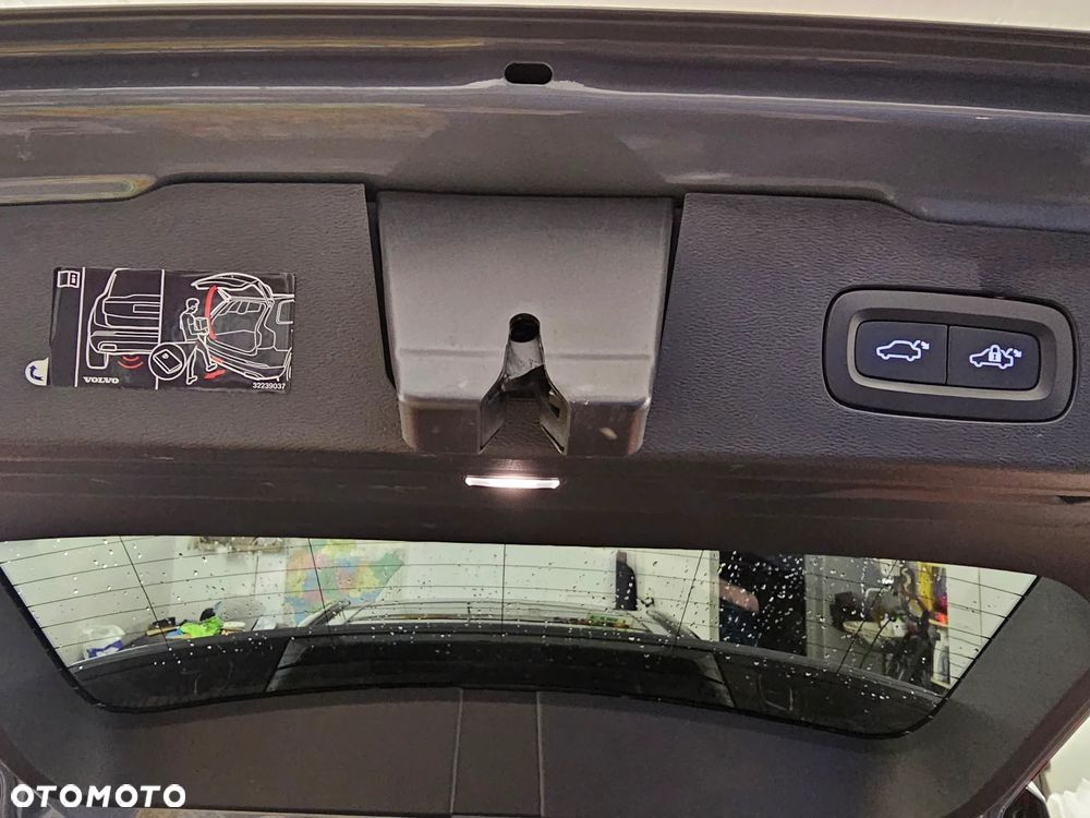 Volvo V60 B4 D Geartronic RDesign - 21