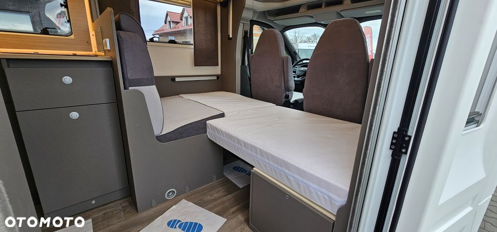 LMC Tourer Lift H634 - 4 osobowy / Ford Transit - 10