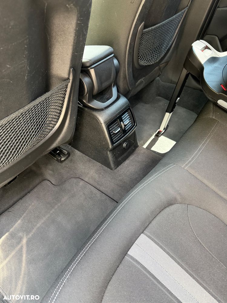 BMW X1 - 11