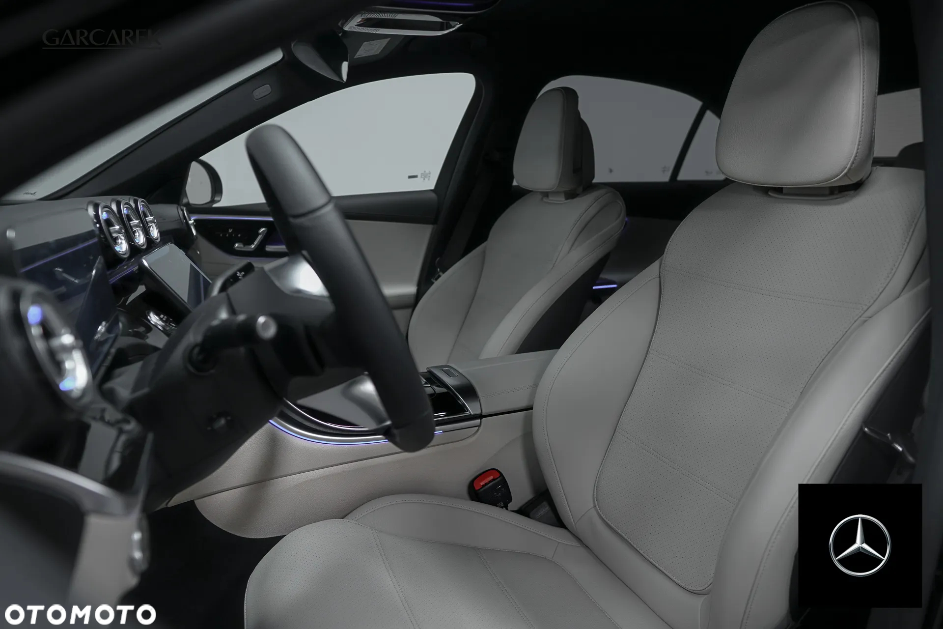 Mercedes-Benz Klasa C 220 d 4MATIC 9G-TRONIC - 27