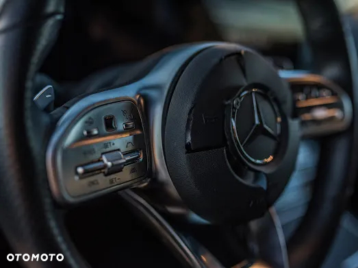 Mercedes-Benz CLS - 22
