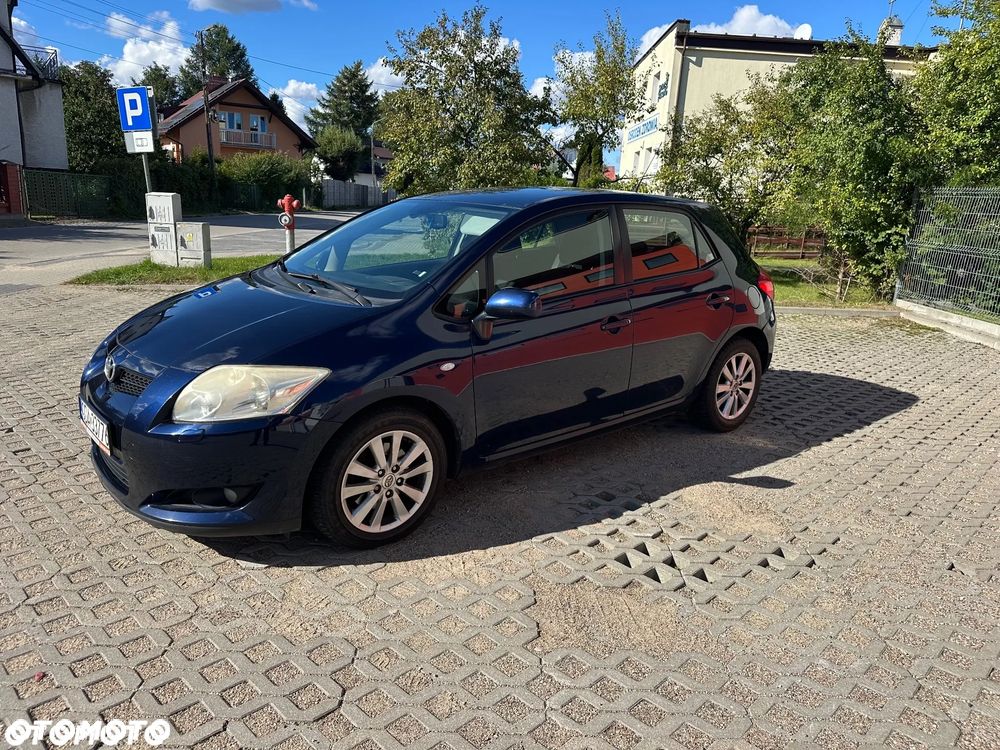 Toyota Auris 2.0 D-4D Prestige - 1