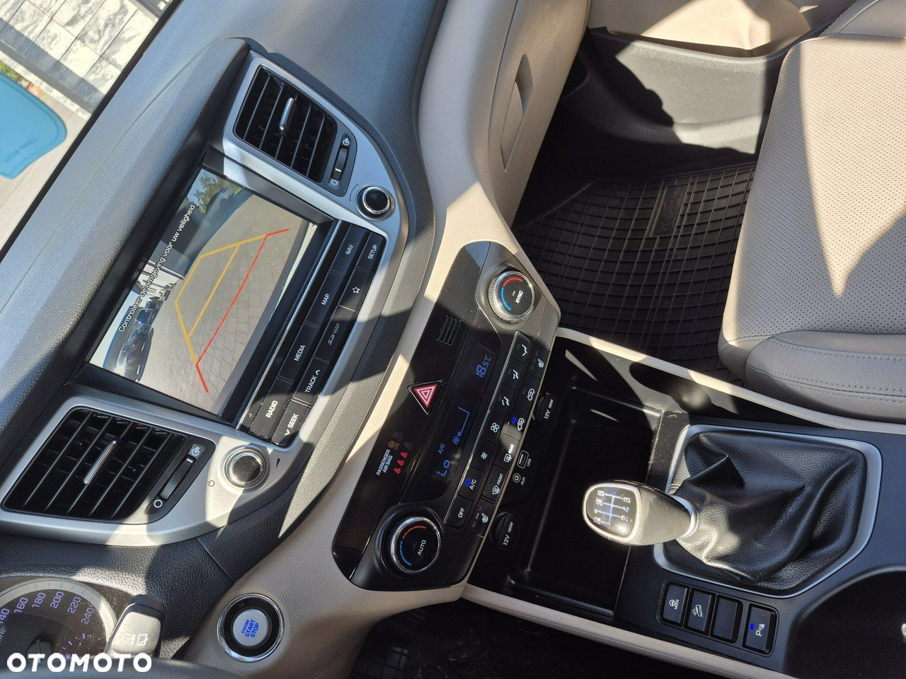 Hyundai Tucson - 13