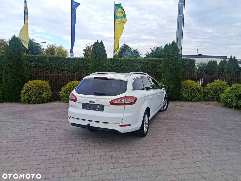Ford Mondeo 2.0 TDCi Titanium - 19