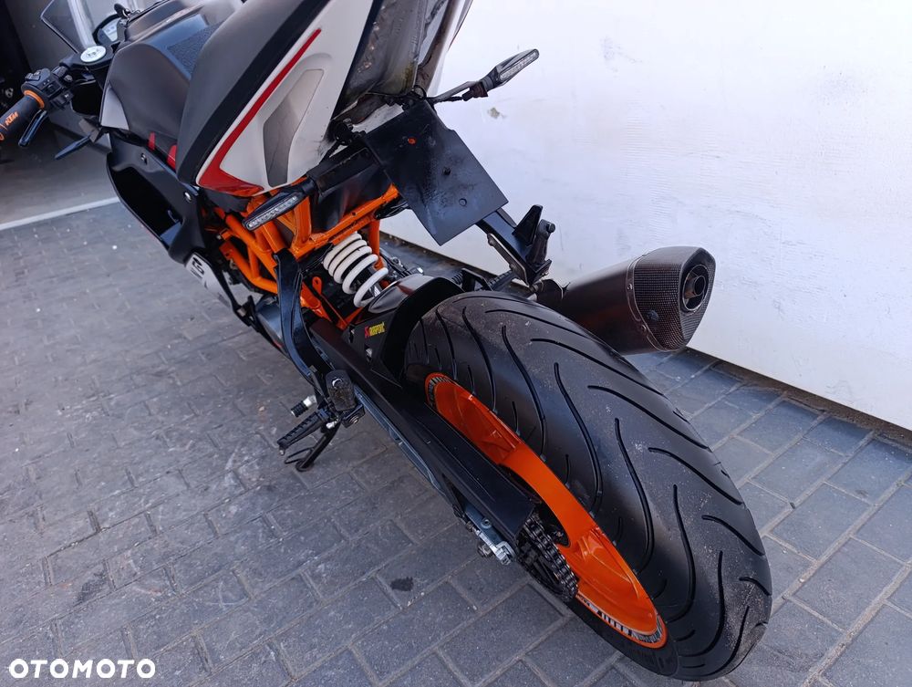 KTM RC 125 - 19